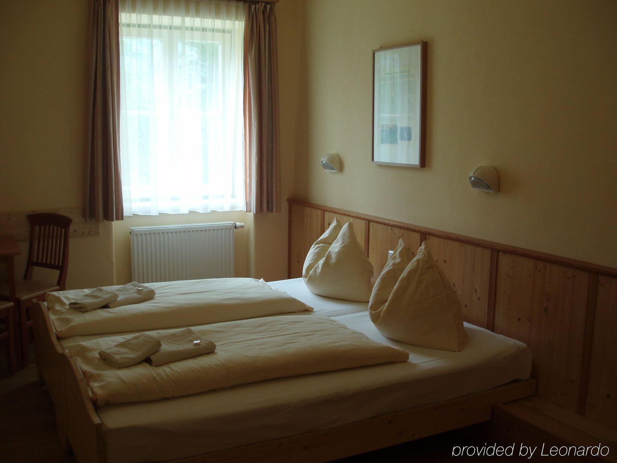 Jufa Hotel 그룬들시 객실 사진