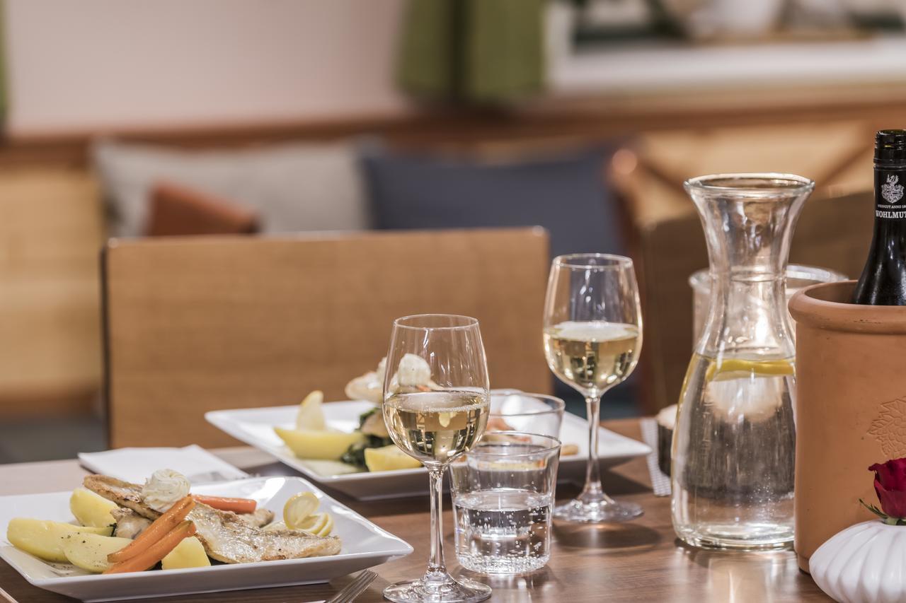Jufa Hotel 그룬들시 외부 사진