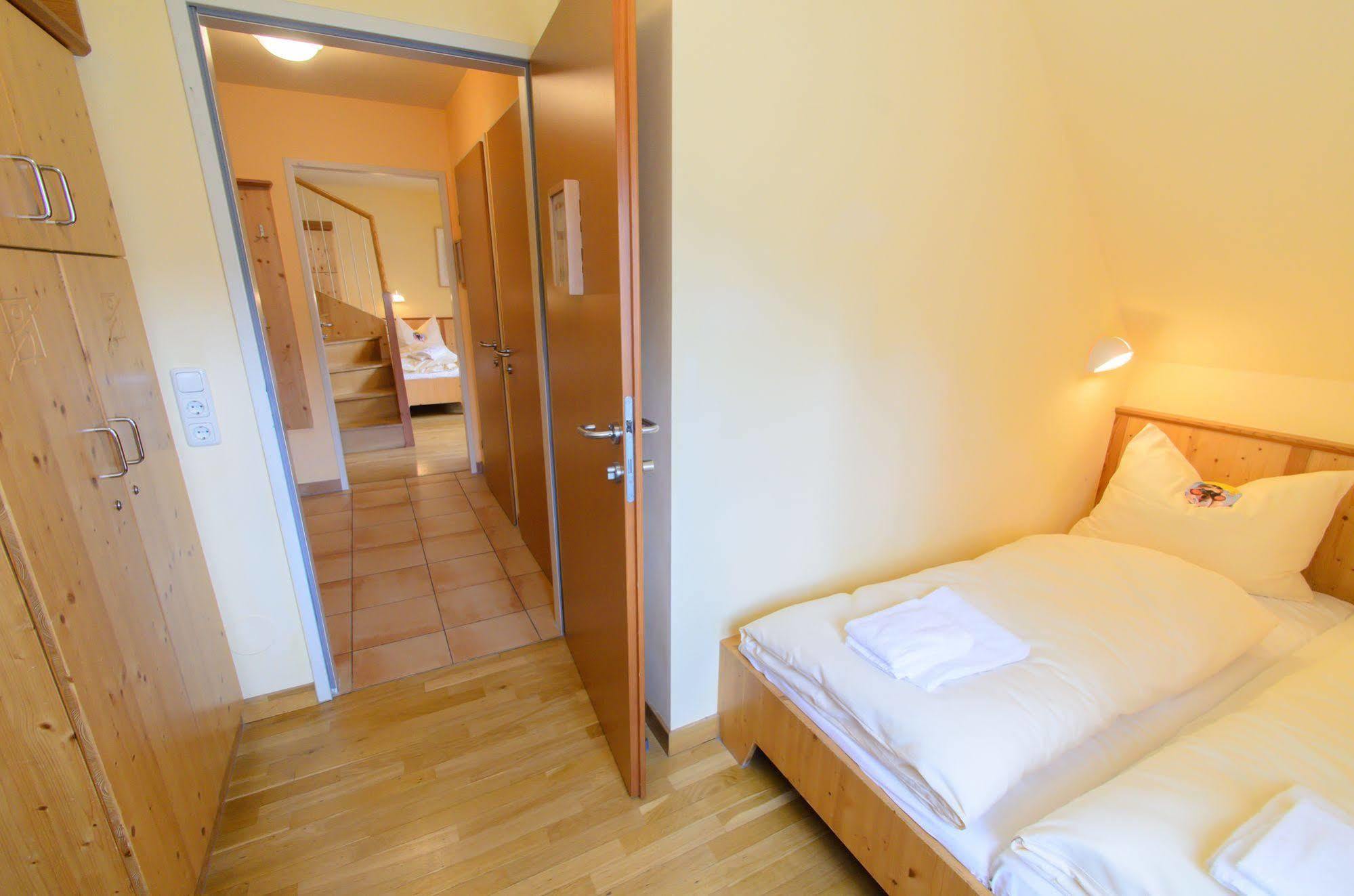 Jufa Hotel 그룬들시 외부 사진